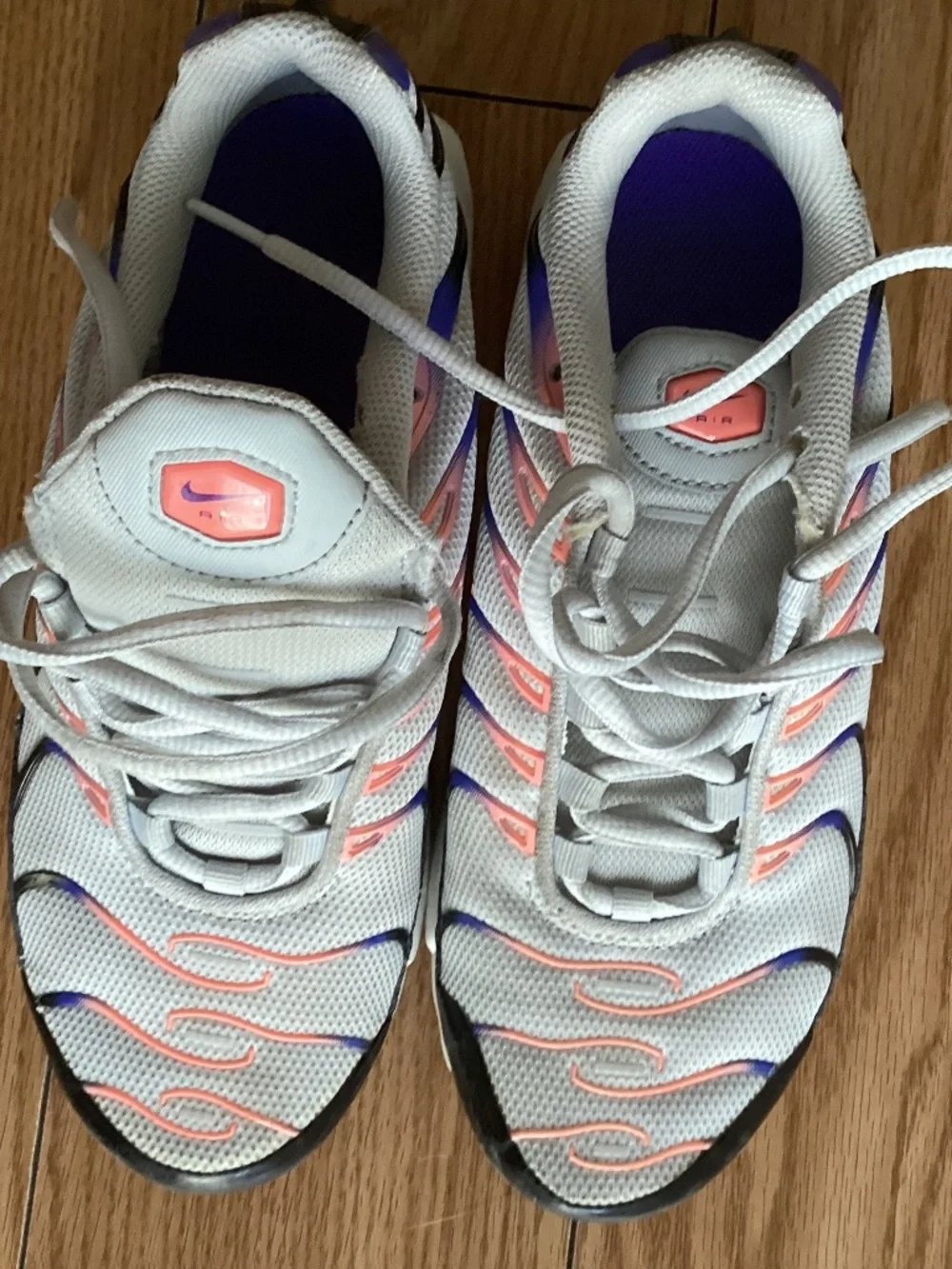 NIKE Tn air shoes